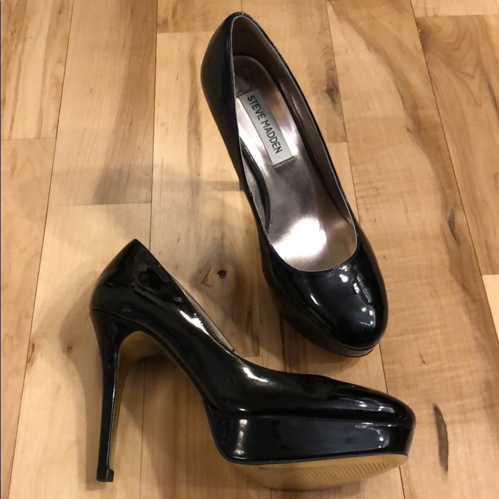 Steve Madden Platform Heel